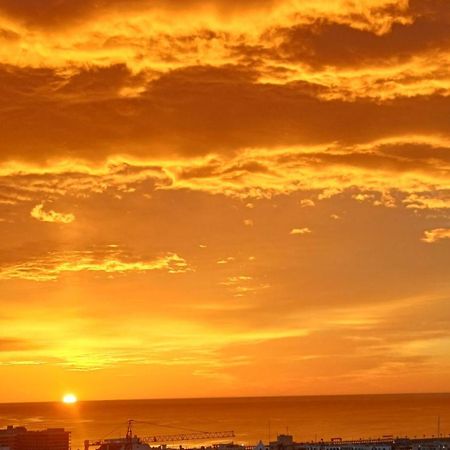 Chill Out Studio Jacuzzi & Sea Views アリカンテ エクステリア 写真